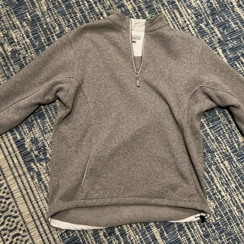 Peter Millar 1/4 zip - size L - like new - warmth collection